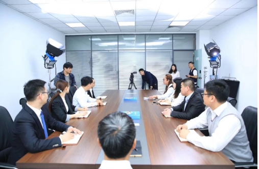 鄭州宣傳片拍攝：創(chuàng)意策劃與影像表達(dá)，助力品牌騰飛